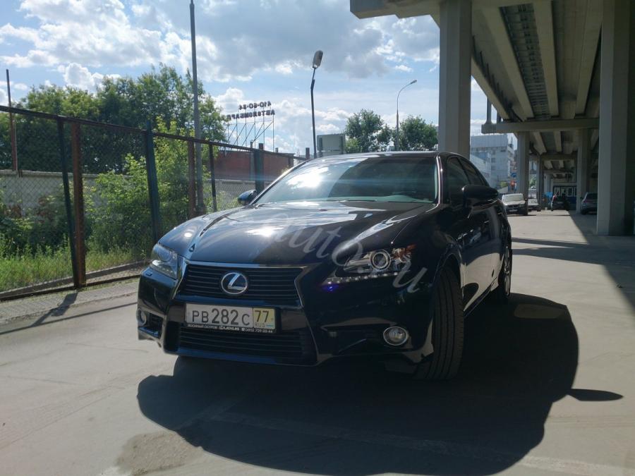 Lexus-GS-IV-2013-02
