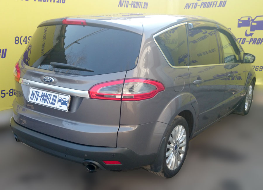 Ford S-MAX-005